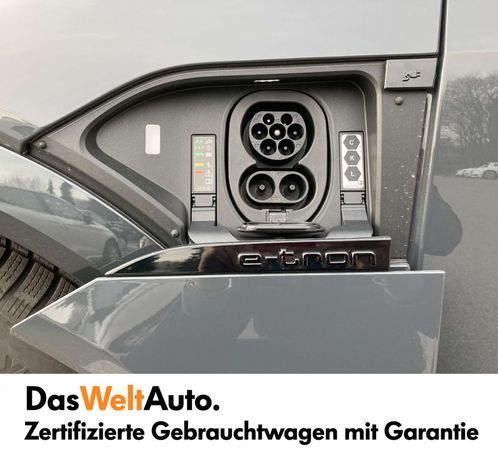 Audi Q8 55 quattro e-tron Business 250 kW image number 16