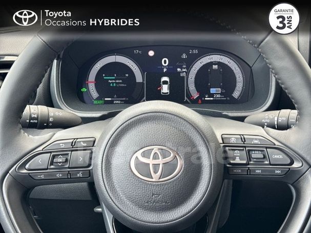 Toyota Yaris Hybrid 85 kW image number 23