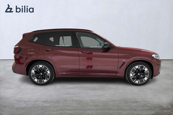 BMW iX3 210 kW image number 6