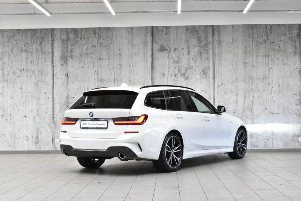 BMW 320d Touring xDrive M Sport 140 kW image number 2