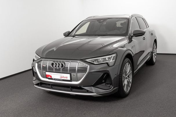 Audi e-tron 50 S-line 230 kW image number 1