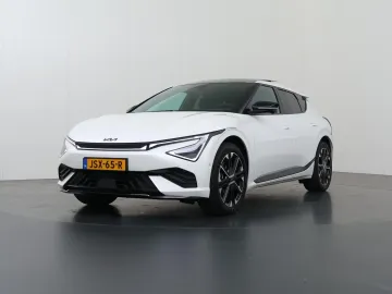 Car image 47