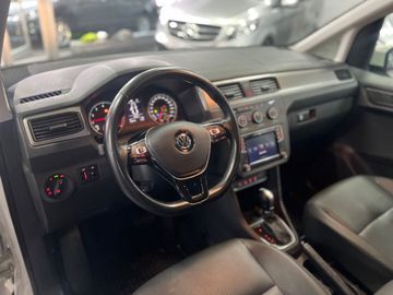 Car image 26