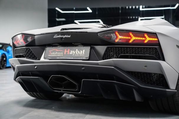 Lamborghini Aventador Roadster S 544 kW image number 16