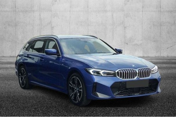 BMW 330e Touring 215 kW image number 2