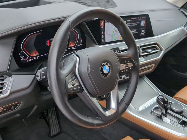 BMW X5 xDrive40i 245 kW image number 10