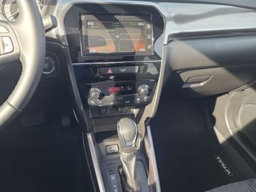 Car image 13