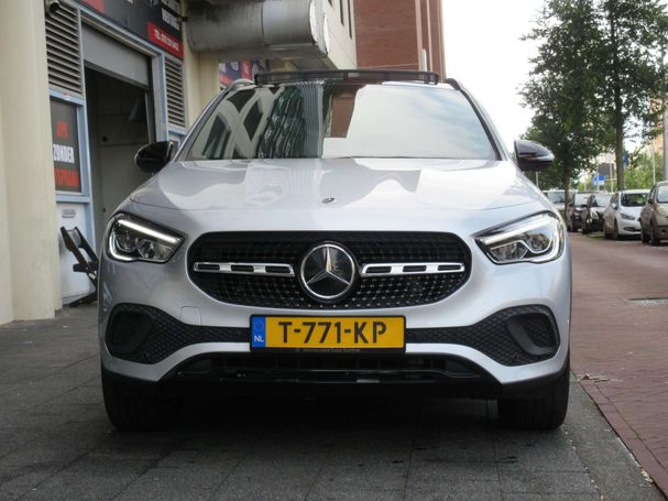 Mercedes-Benz GLA 180 100 kW image number 13