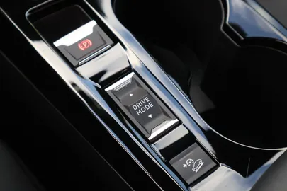 Car image 37