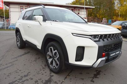 Car image 3