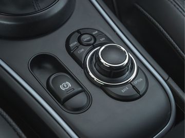 Car image 38