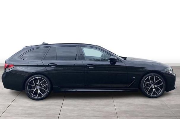 BMW 520d Touring xDrive 140 kW image number 3