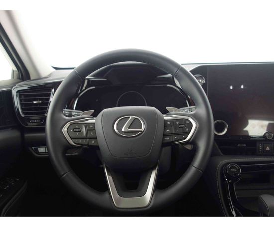 Lexus NX 350 h 178 kW image number 11