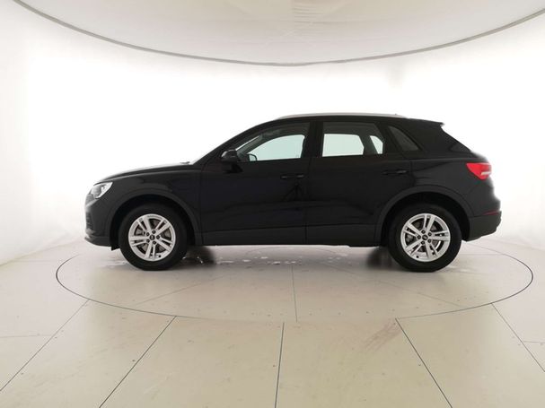 Audi Q3 45 TFSIe S tronic 180 kW image number 5