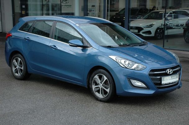 Hyundai i30 CW 1.4 CRDi 66 kW image number 1