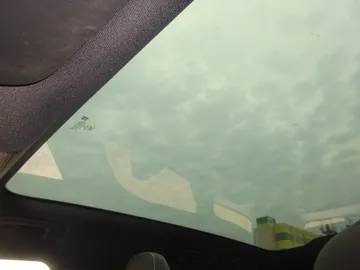 Car image 36