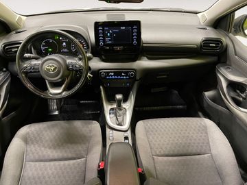 Car image 11