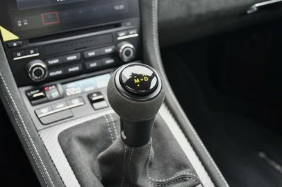 Car image 39