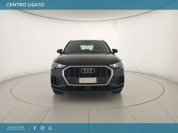 Audi Q3 35 TDI S tronic Business 110 kW image number 2