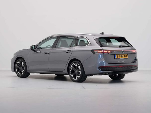 Volkswagen Passat Variant 1.5 eTSI Business DSG 110 kW image number 5