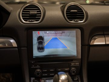 Car image 36