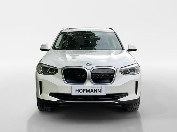 BMW iX3 Inspiring 210 kW image number 2