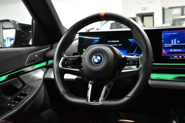 BMW i5 442 kW image number 12