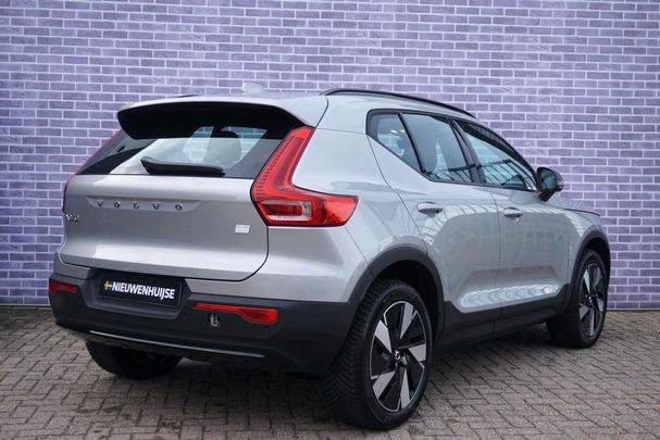 Volvo XC40 Single Motor Plus 175 kW image number 2