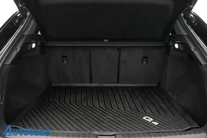 Car image 31