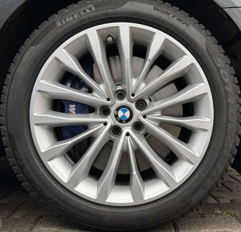 BMW 530d Touring M Sport xDrive 210 kW image number 37