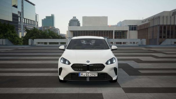 BMW 120i 115 kW image number 2