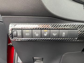 Car image 29