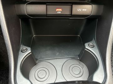 Car image 31