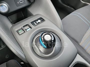 Car image 33