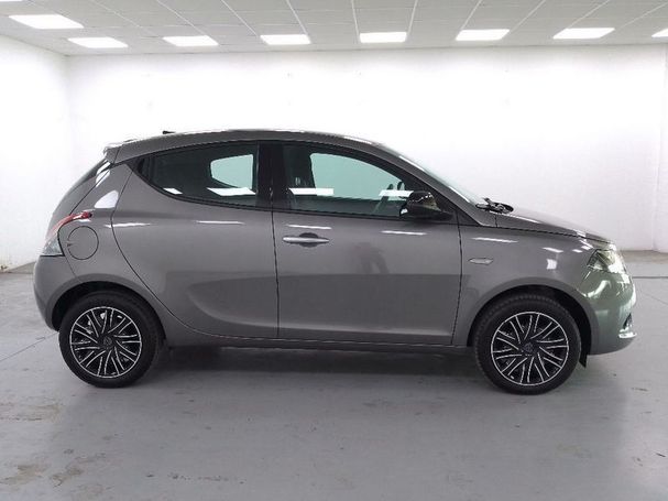 Lancia Ypsilon 51 kW image number 5