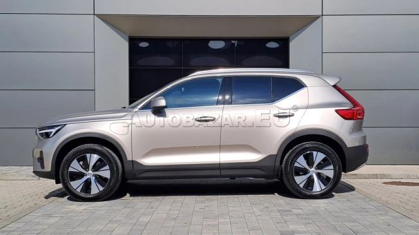 Volvo XC40 T5 Plus 192 kW image number 3