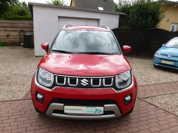 Car image 3