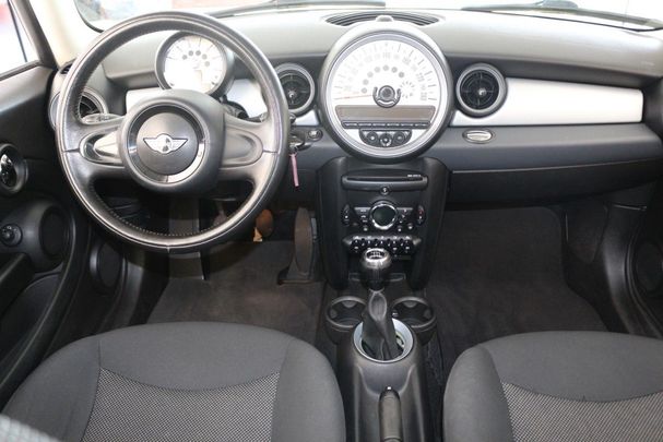 Mini One D Clubman 66 kW image number 6