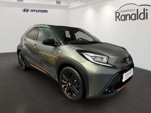 Toyota Aygo X 53 kW image number 2