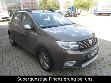 Car image 2