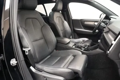 Car image 46