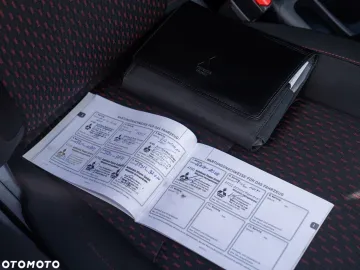 Car image 40