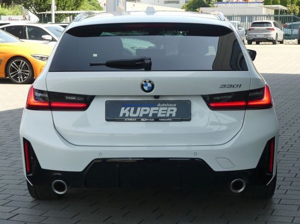 BMW 330i Touring M Sportpaket 180 kW image number 3