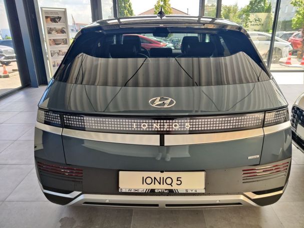 Hyundai Ioniq 4WD 239 kW image number 6