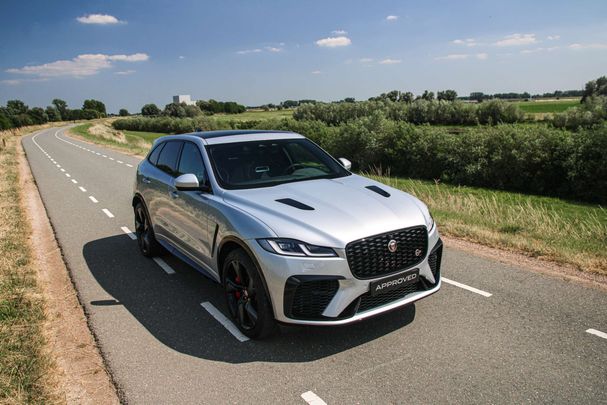 Jaguar F-Pace 405 kW image number 14