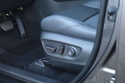 Car image 41