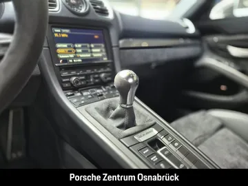 Car image 37