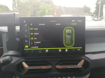 Car image 27