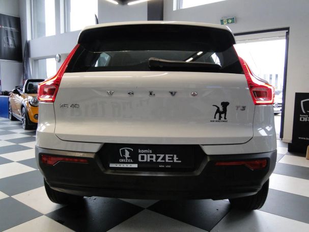 Volvo XC40 120 kW image number 7