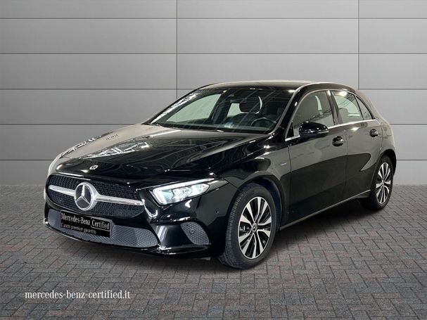 Mercedes-Benz A 250 e 160 kW image number 1